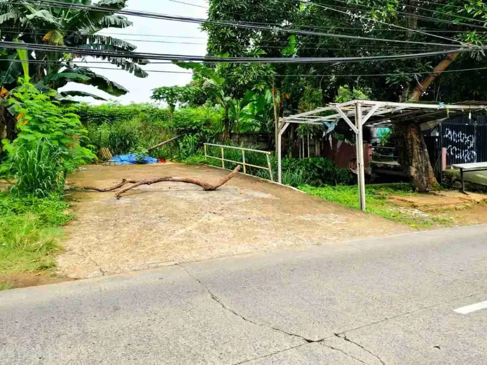 Dijual sangat cepat di bawah pasaran dijual di pinggir jalan besar di Cinere Limo Depok