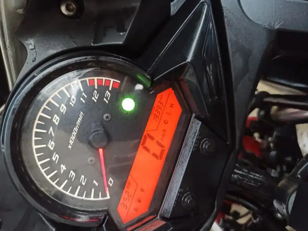 Jual motor honda CBR 150 th 2016