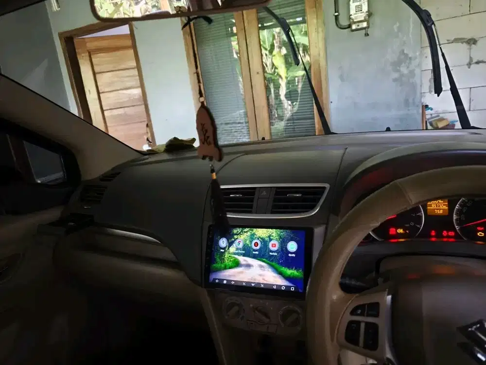 Suzuki Ertiga 2014 Bensin