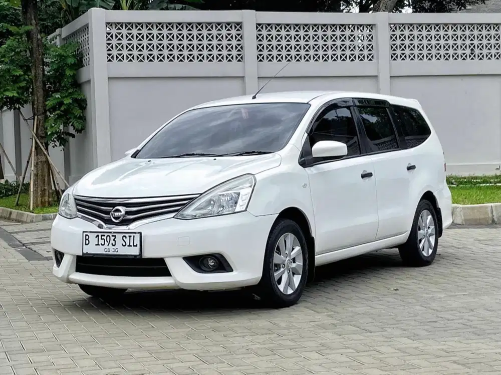 TDP8JT NEGO |GRAND LIVINA 1.5 SV AUTOMATIC BENSIN 2014 PUTIH BENSIN