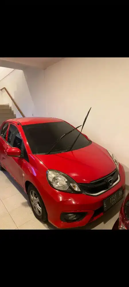Honda brio 2017 merah