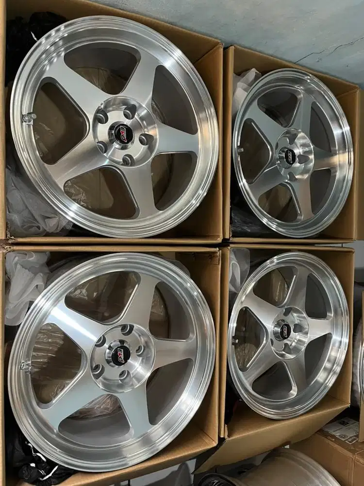 Velg Evo Regamaster R17 5x114 ET22 (Rep)