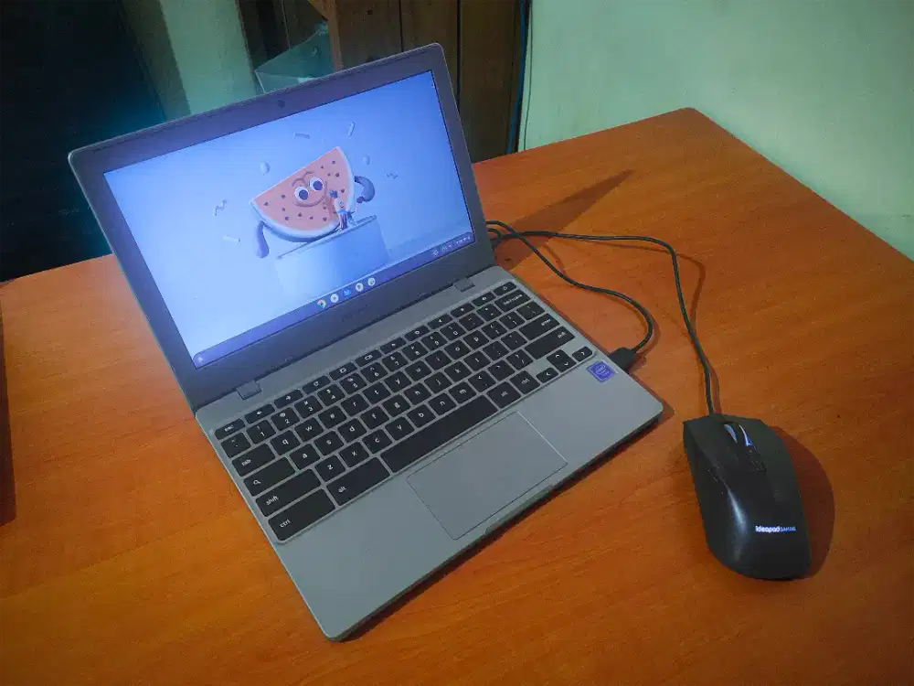 Laptop Samsung Chromebook 4 + BONUS MOUSE GAMING