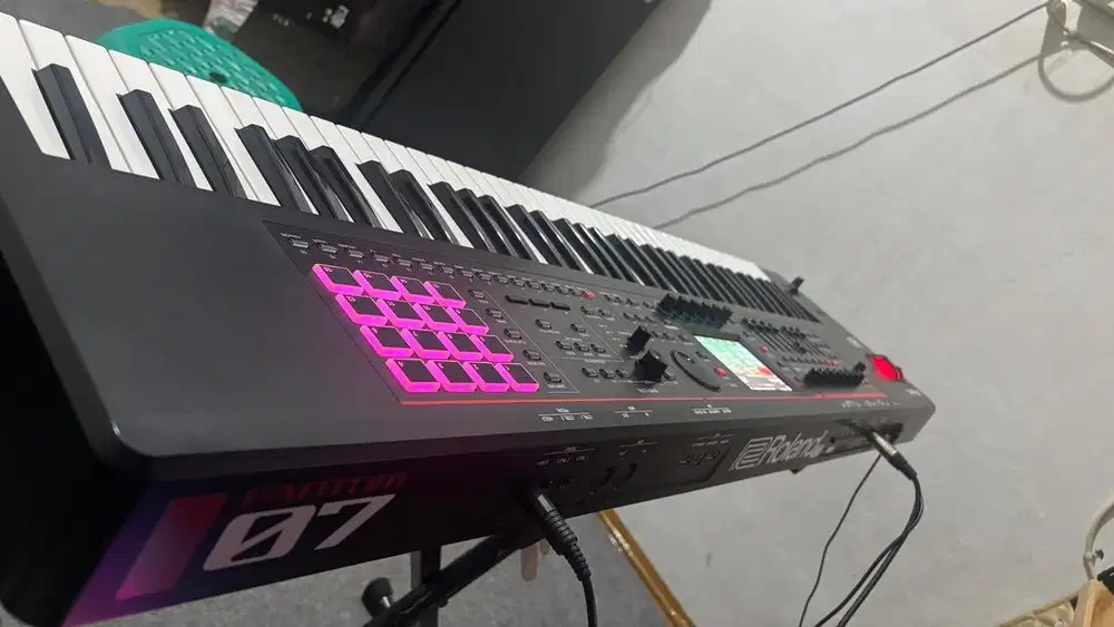 Roland Fantom 07  , NEGO!!!