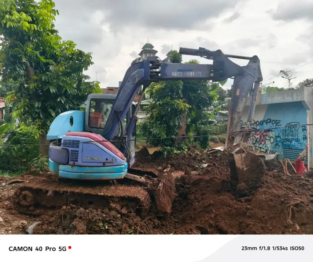 Mini Excavator PC75UU-3C