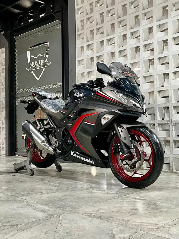 Super Istimewa!!Kawasaki Ninja 250 SE ABS th 2017 - Ayu Mustika