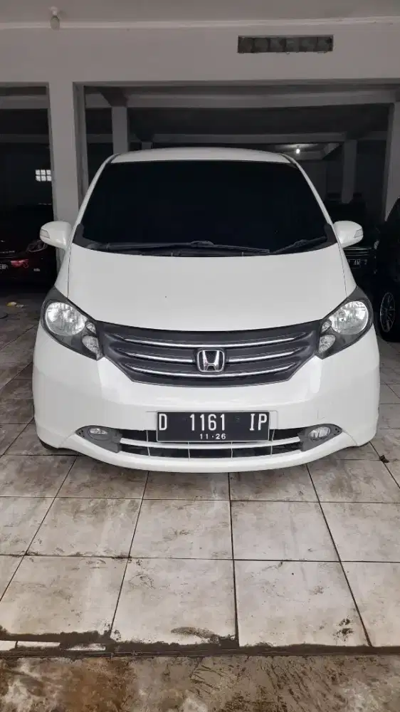 FREED E PSD AT 2011 | 2012 KM.LOW 98ribu( cash kredit tuker tambah)