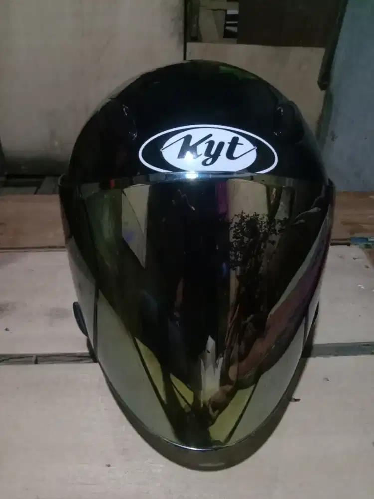 Helm kyt dj maru