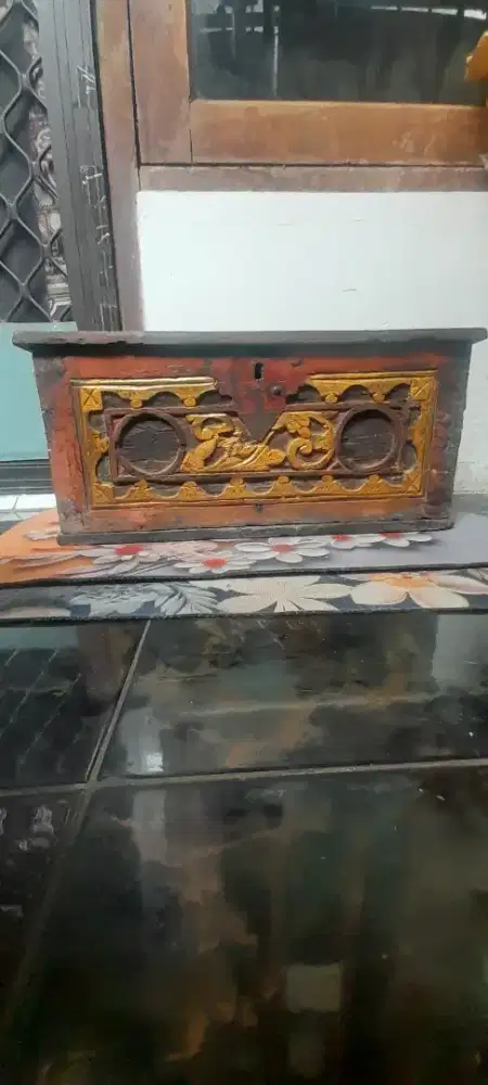 Korak kayu jati ukir antik