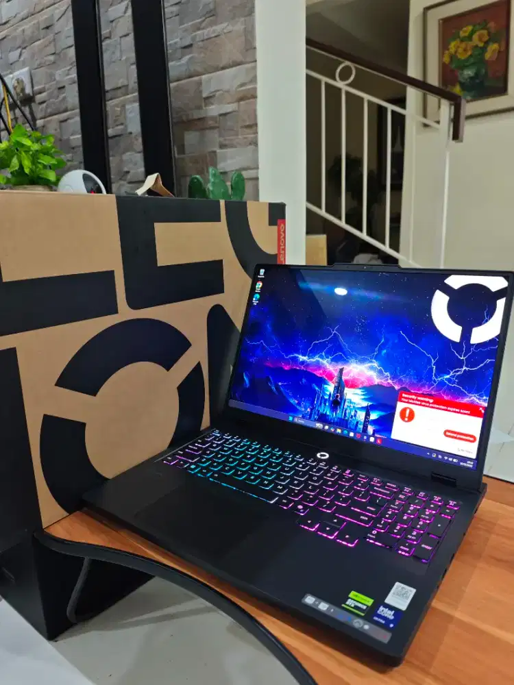 Laptop Lenovo Legion RTX5070TI Ultra 9 x rog tuf