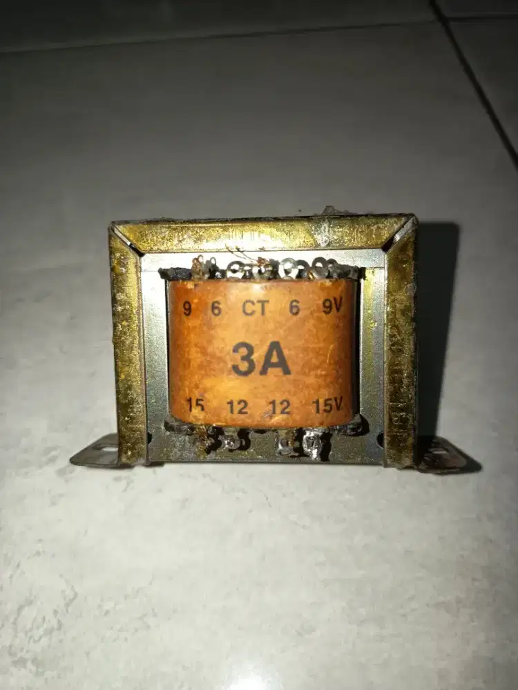 TRAFO KING 3A CT 15V