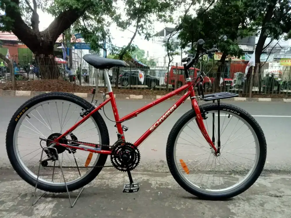 Sepeda vintage 26 merk SCHWINN lady commuter bike