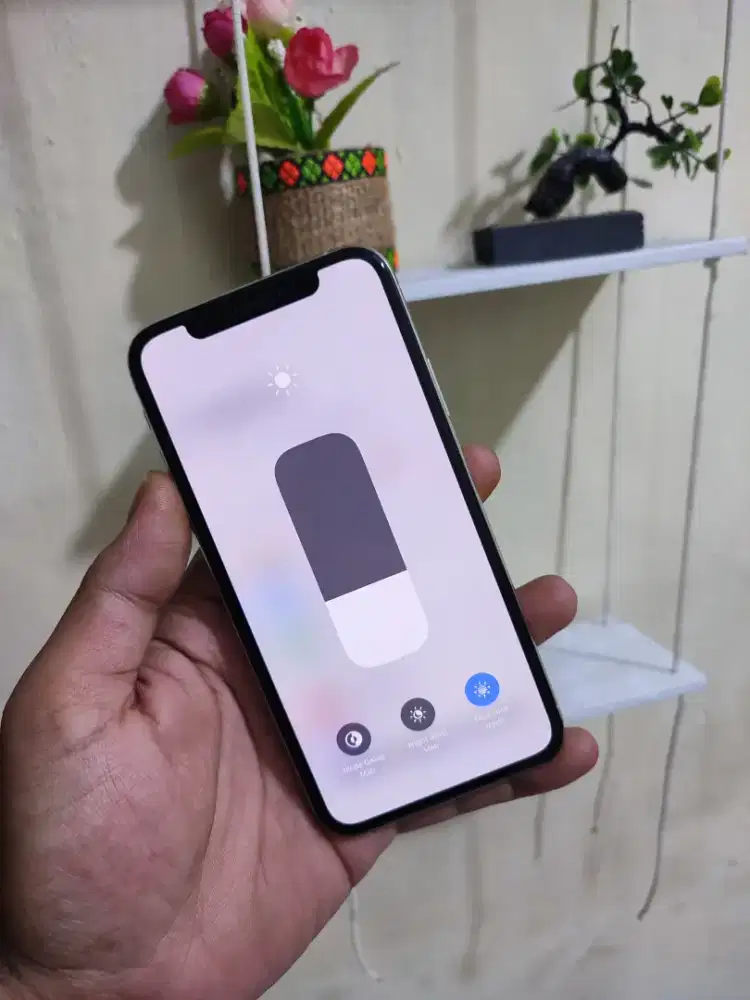 IPHONE XS 64GB SIAP PAKAI