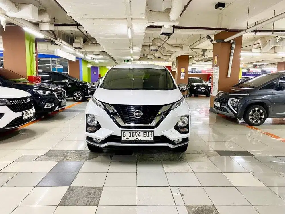 Nissan Livina VL AT 2020