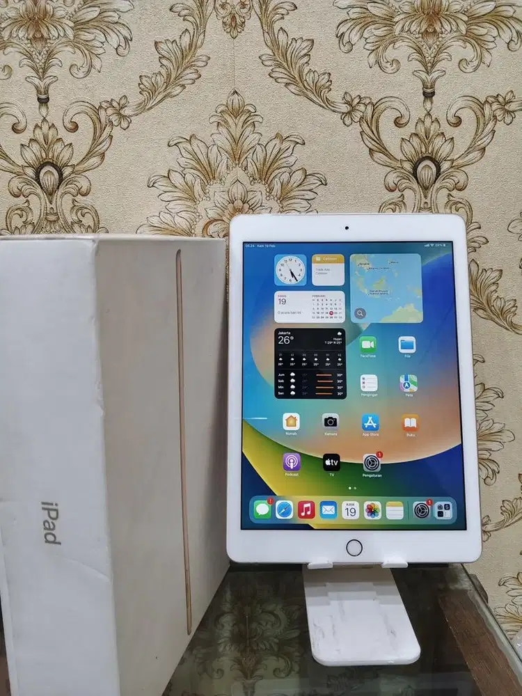 ipad gen 5 32gb celluler& wifi resmi ibox