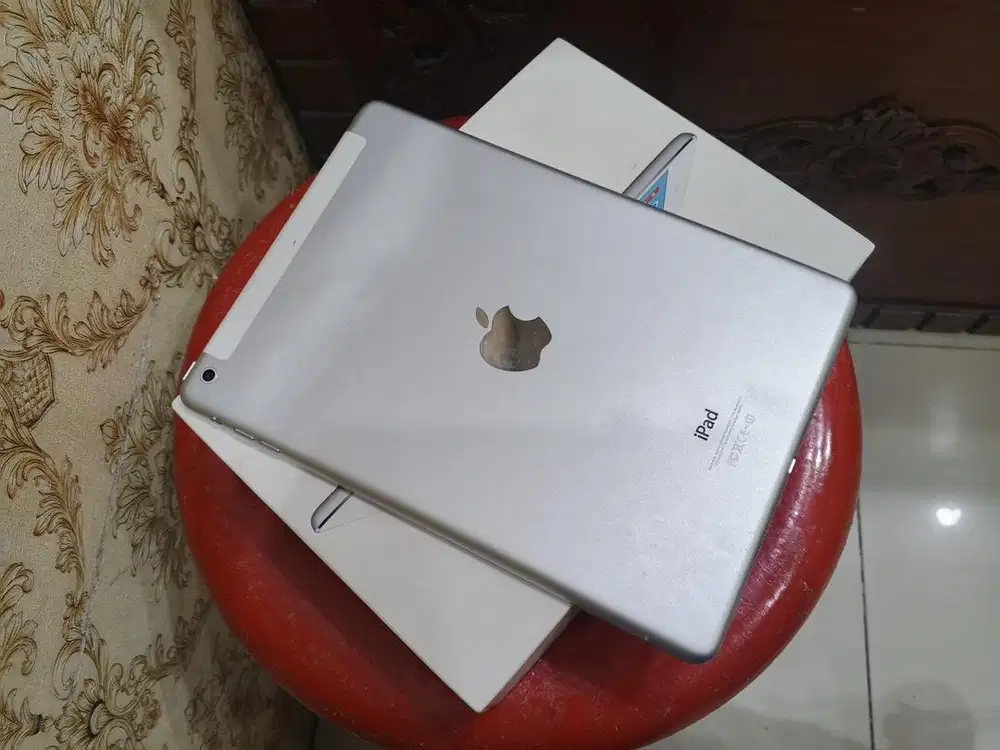 ipad air 1  32gb celluler& wifi mulus