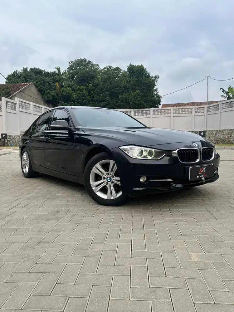 BMW F30 N20 GA REWEL , HARGA BRIO RS BARU