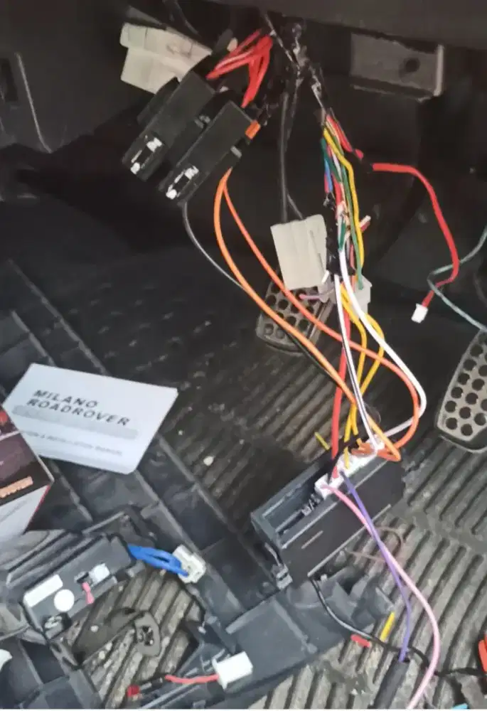 Alarm kaca film mobil