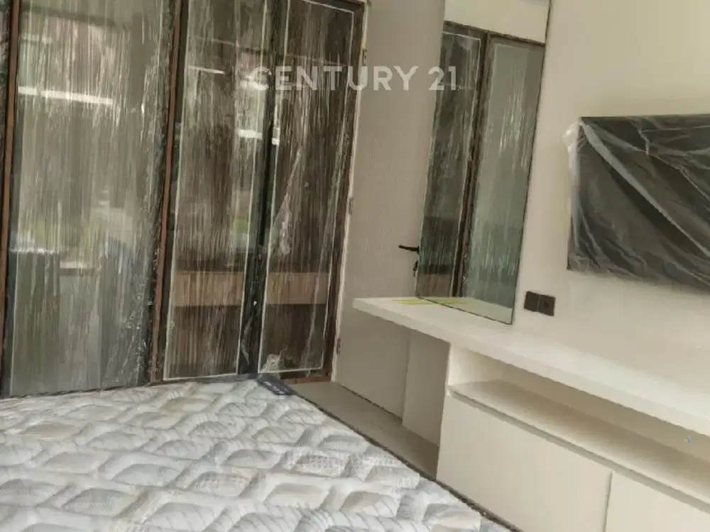 Rumah Full Renovation Furnished Kota Baru Parahyangan Bandung