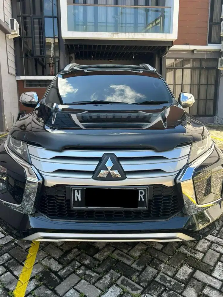 Pajero sport 2021 AT