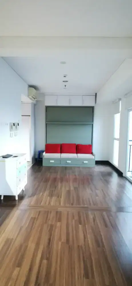 Dijual Cepat BU Apartemen Puri Orchard fully furnished