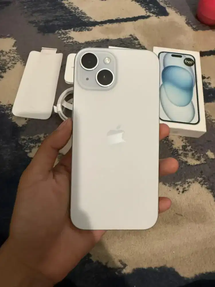 iphone 15 IBOX RESMI Fullset LikeNew