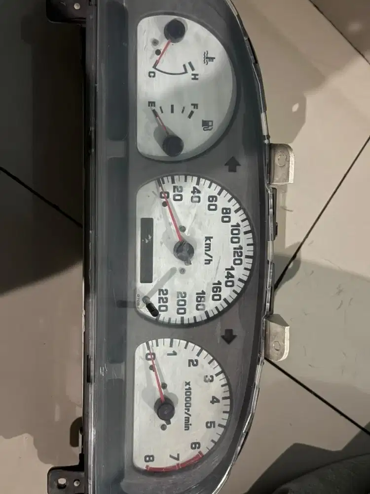 Kilometer nissan terano