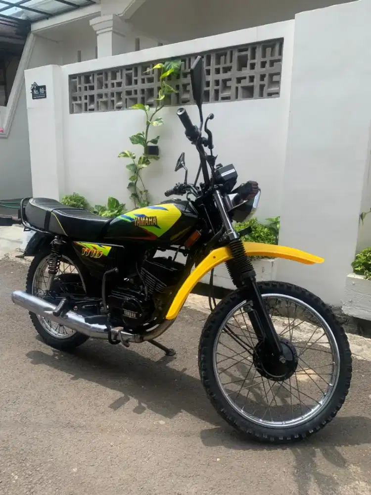 YAMAHA YT115 2003