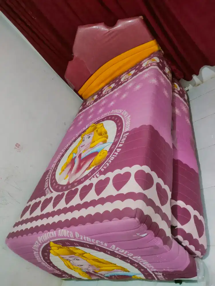 BED DORONG ATAS BAWAH EMPUK 4 KAKI