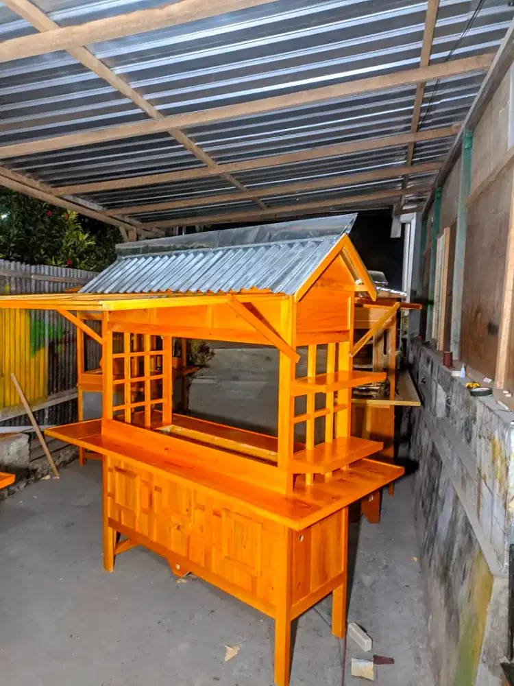 PUSAT GEROBAK ANGKRINGAN, DIMSUM, SATE TAICHAN, SOTO, BAKSO, MIE AYAM