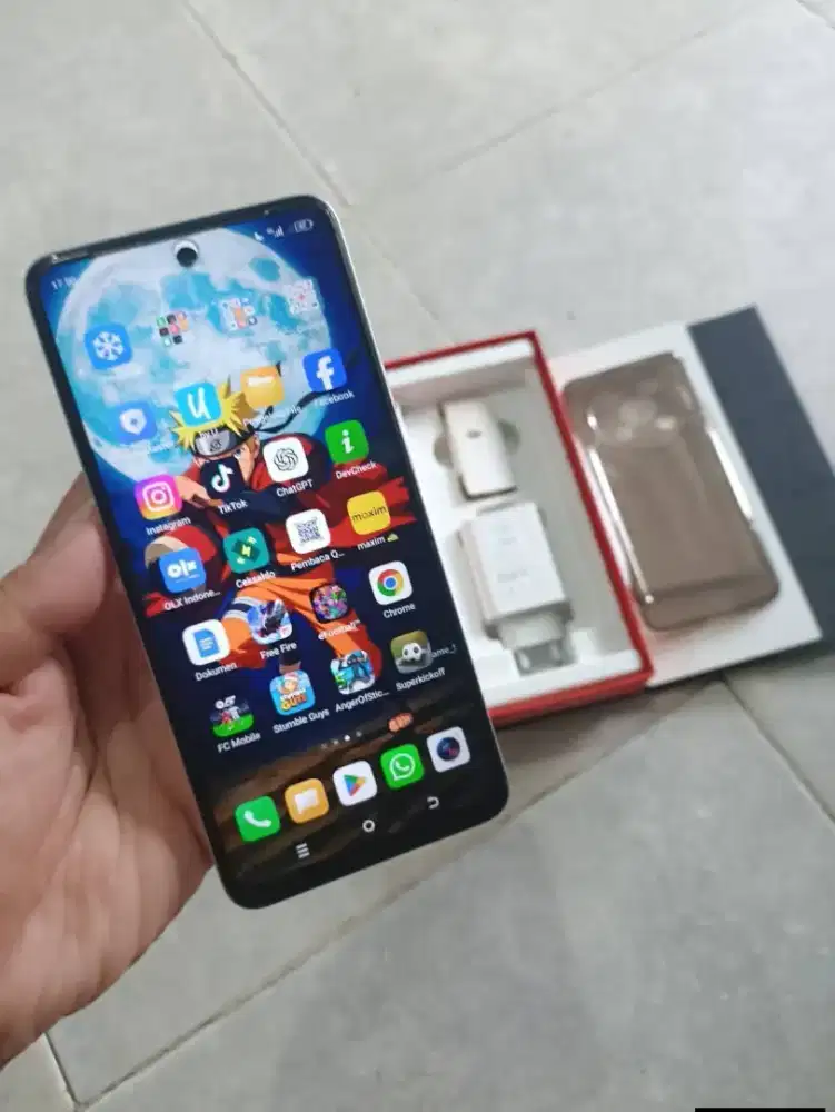 ITEL RS4 NFC (12+12/256)