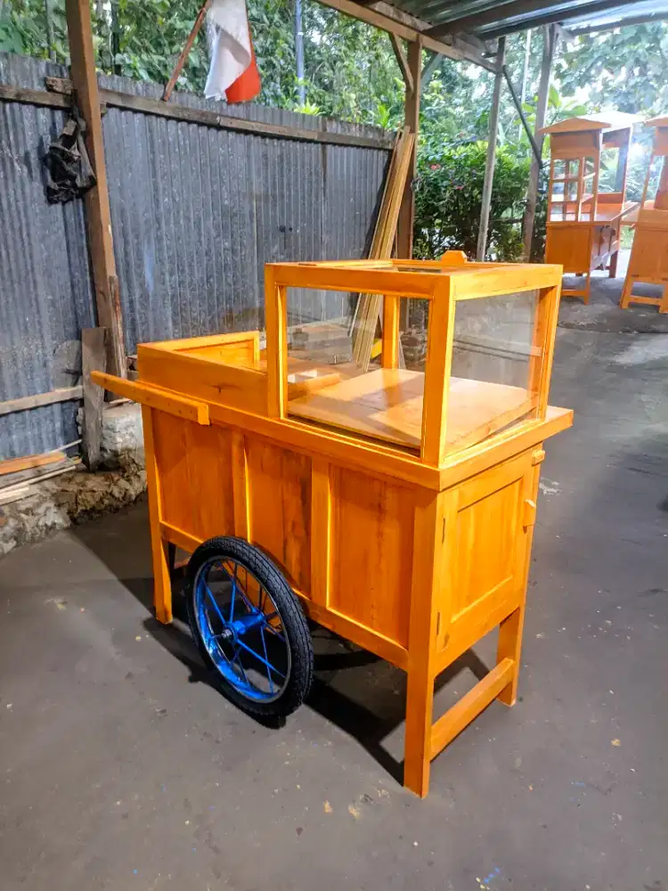 PUSAT GEROBAK CILOK, SIOMAY, BAKSO, DIMSUM, SATE TAICHAN, ANGKRINGAN