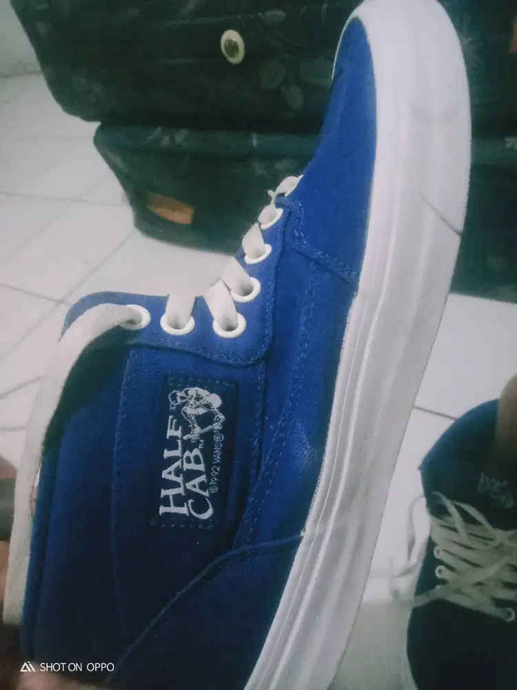 Sepatu vans half cab (US 9 EUR 42)