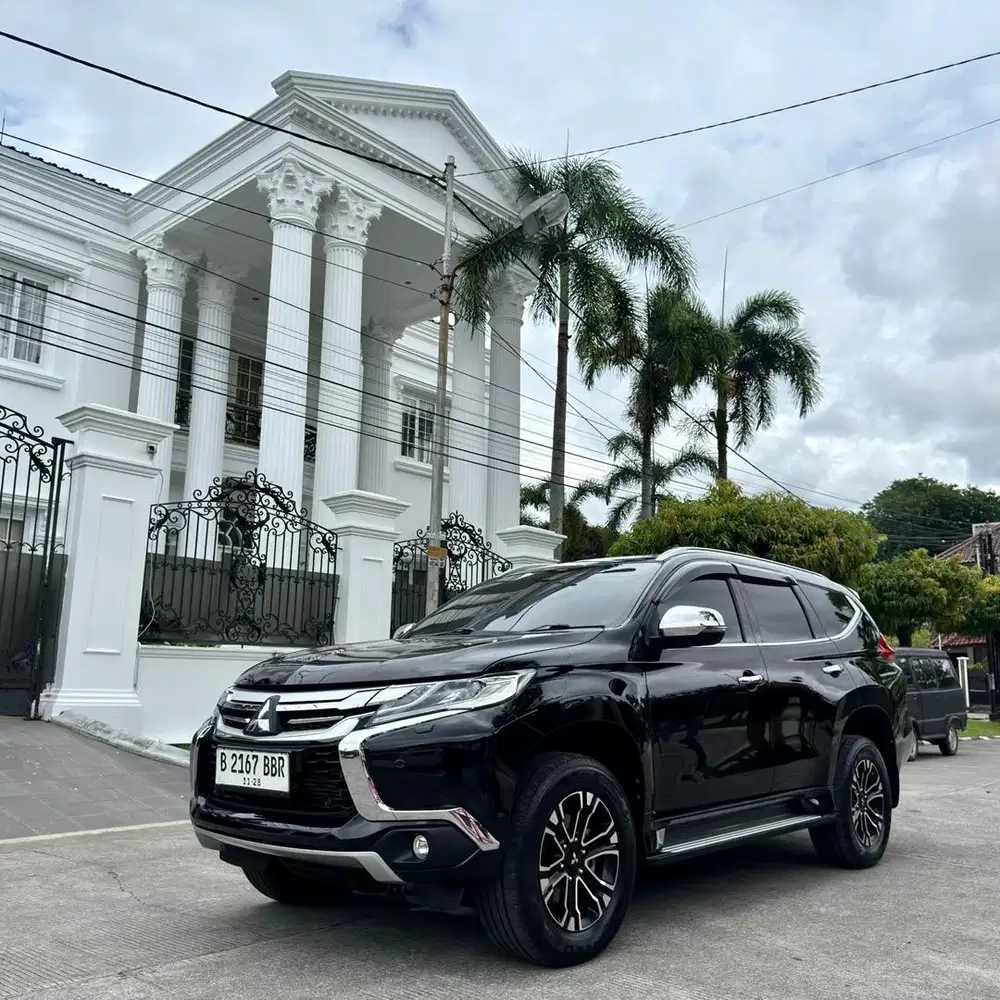 Pajero sport dakar rockford 2018 istimewah