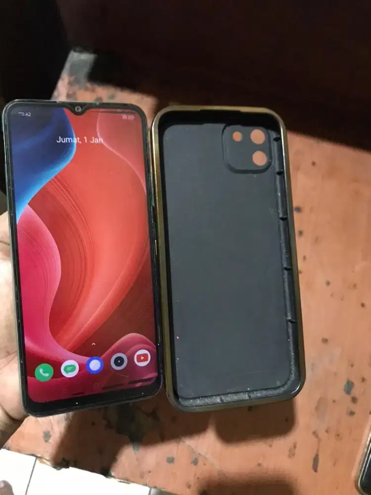 Jual hp realmi c11 minus layar item dikit lcd mulus dan lancar