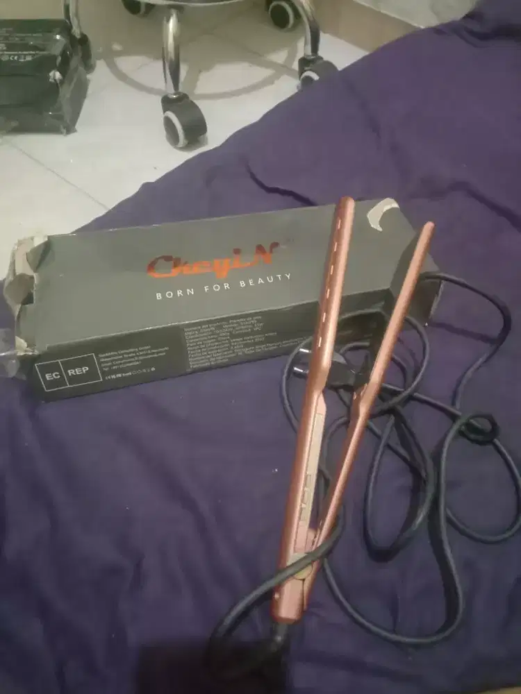 Catokan Ckeyin lurus Blow