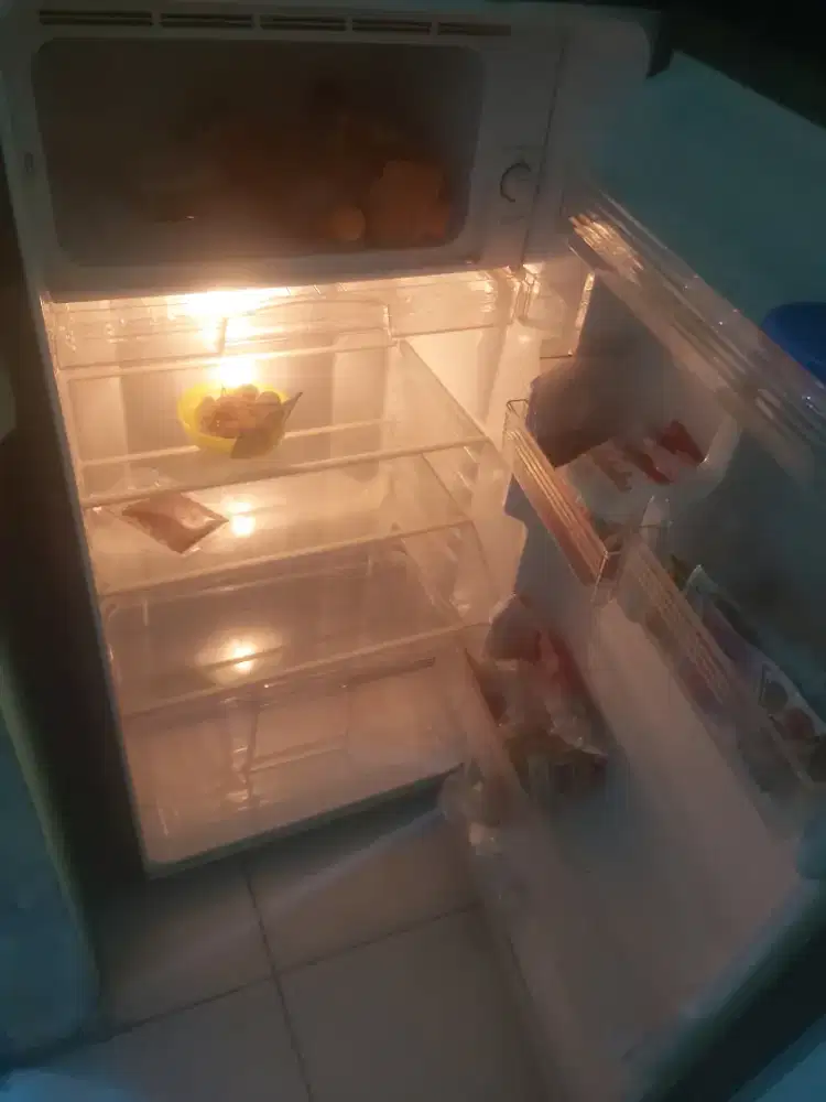 Kulkas sharp 1 pintu gk dingin