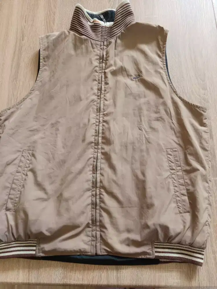 vest/rompi crocodile kondisi 90 %