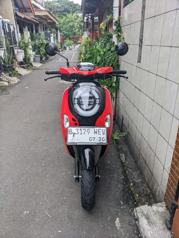 Bissmillah dijual motor Honda Scoopy like new 2025 istimewa