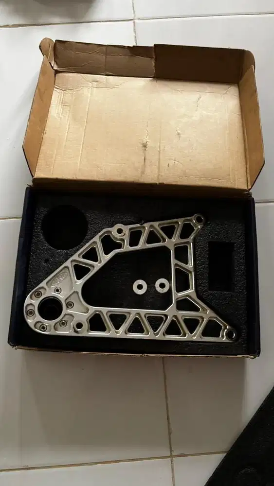 Jual Arem cnc Merk Huwi Vario 125/150