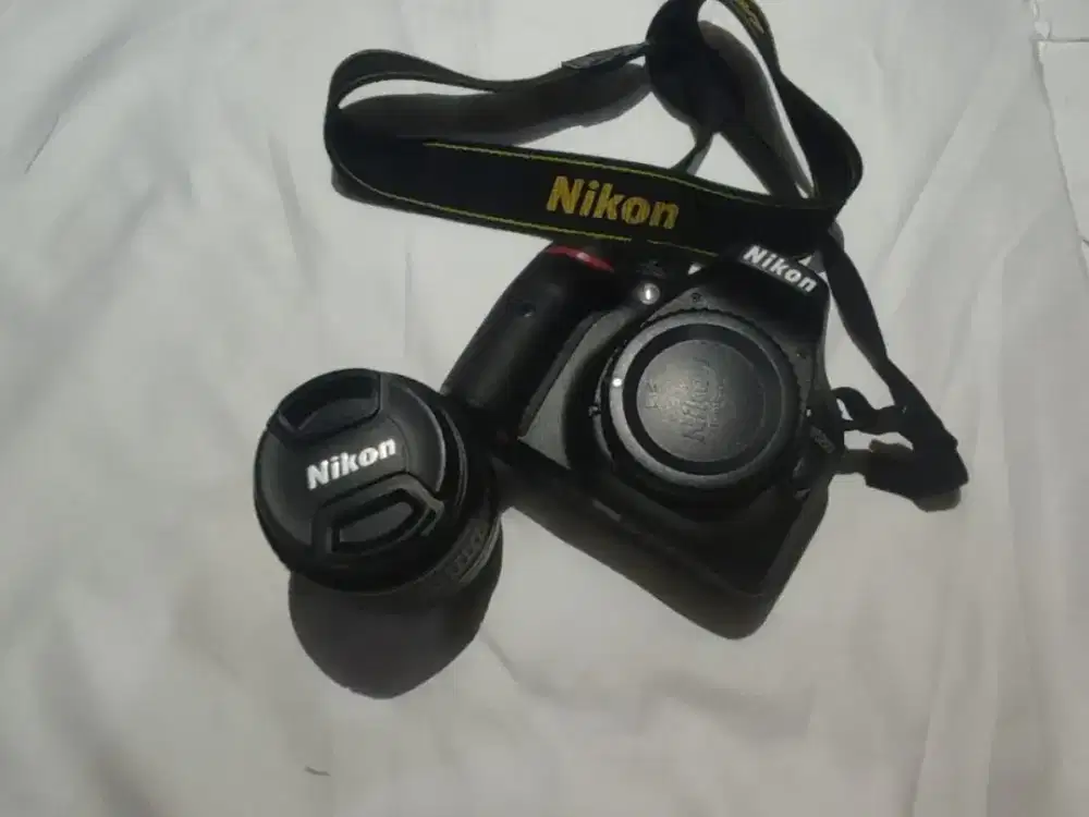 Kamera nikon D5200 bekas