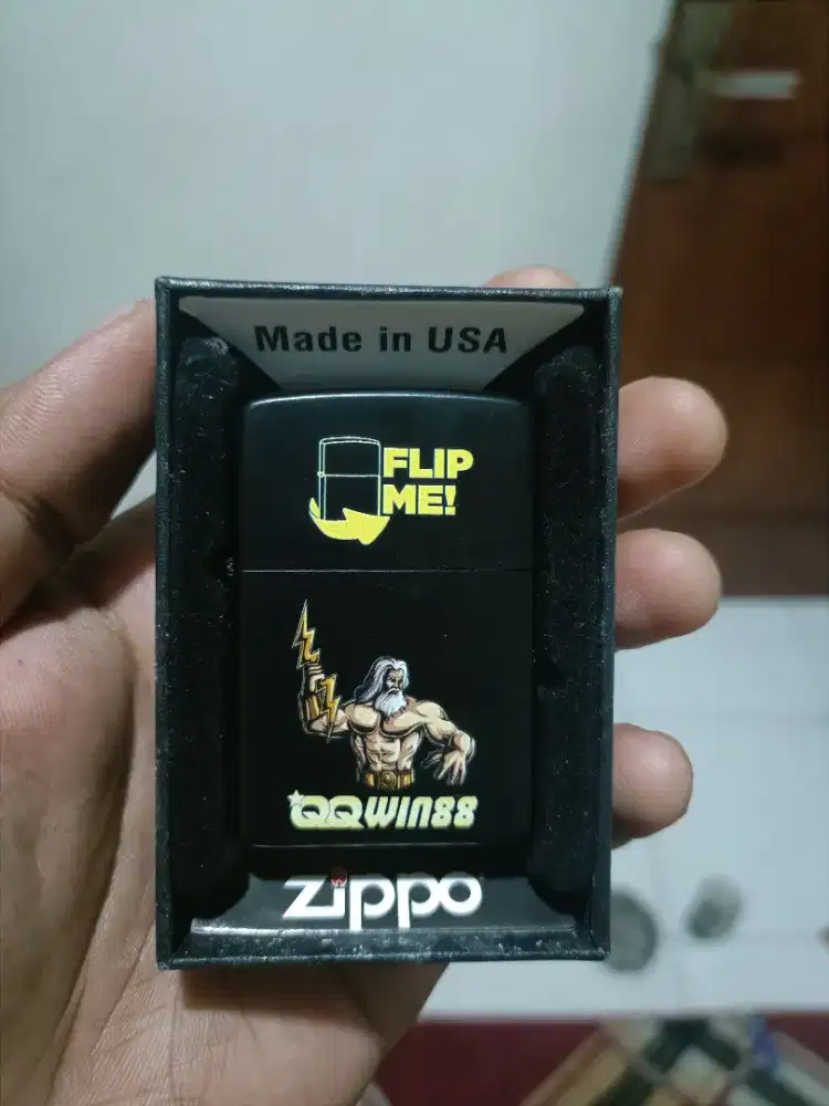 Korek Zippo Baru