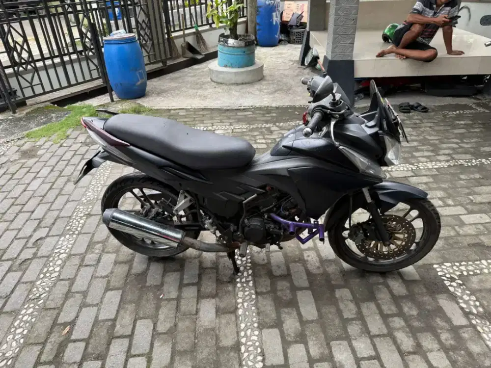 CS1 THN 2009 plat AB Bantul