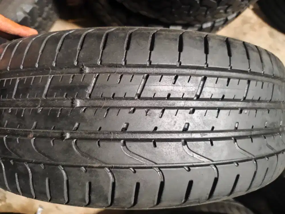 Pirelli pzero 225 45 R19