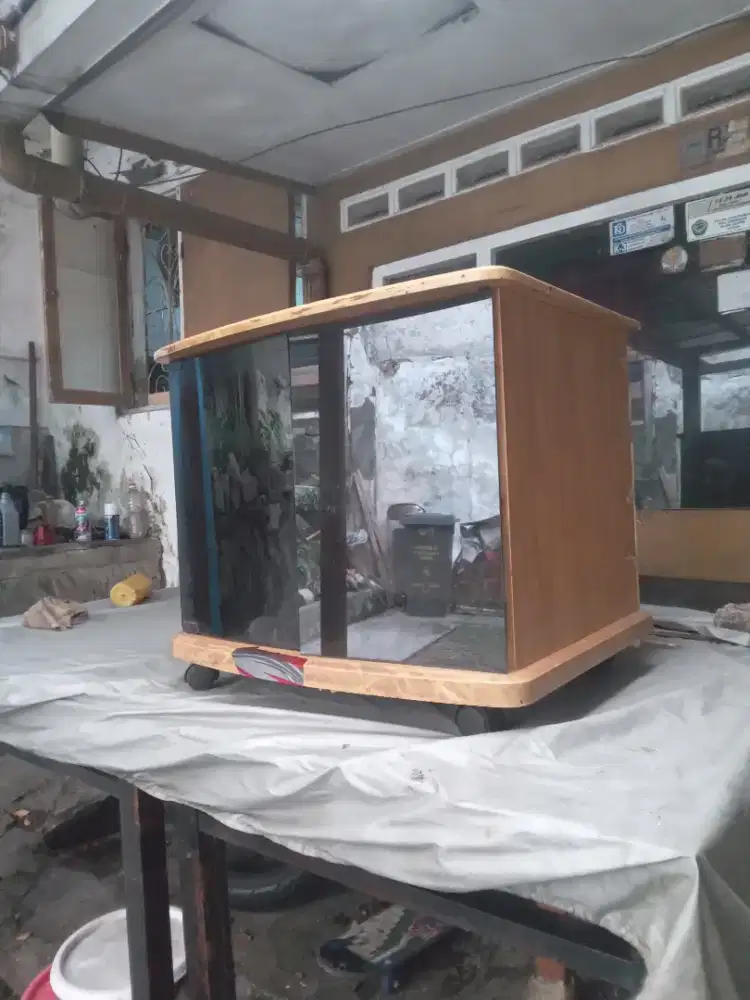 Rak Meja Pajang Minimalis