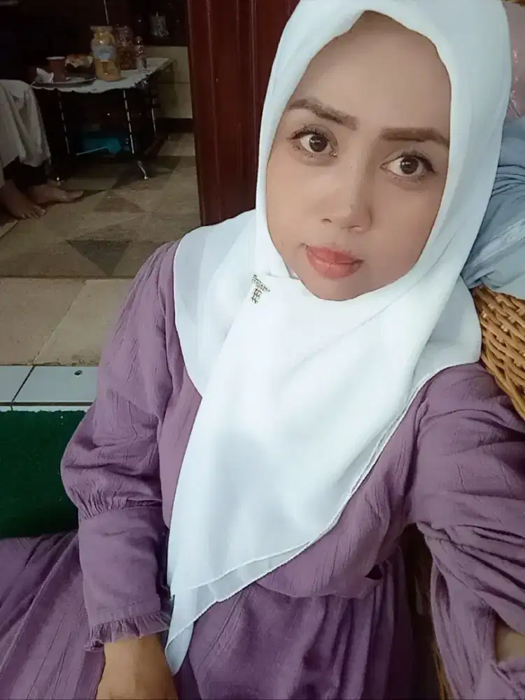 cari kerjaan ART atau jaga lansia