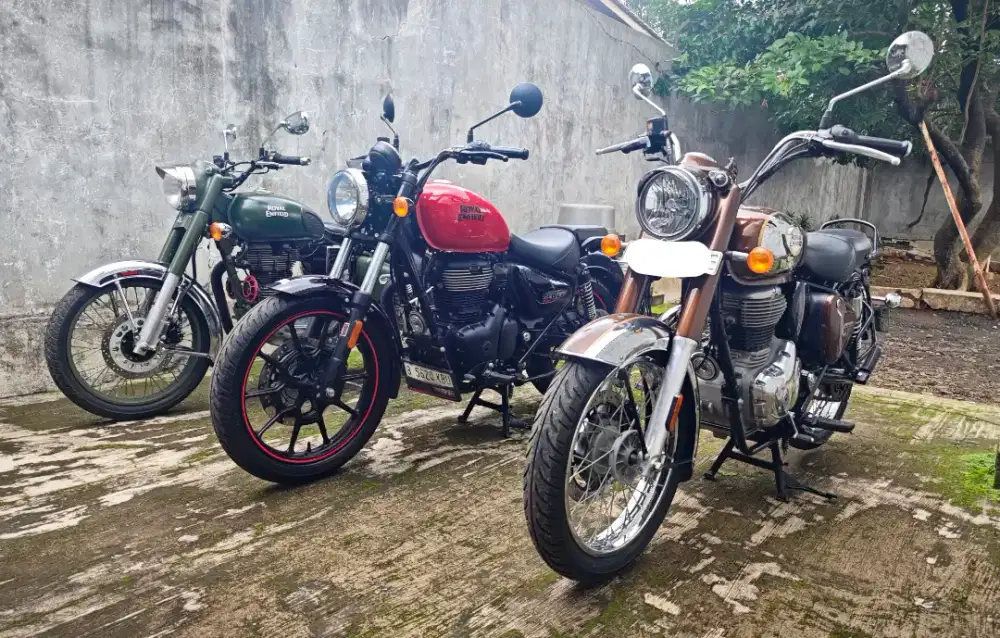 Bs kredit/TT Royal Enfield 500 Classic Bronze 350 low KM meteor Hunter