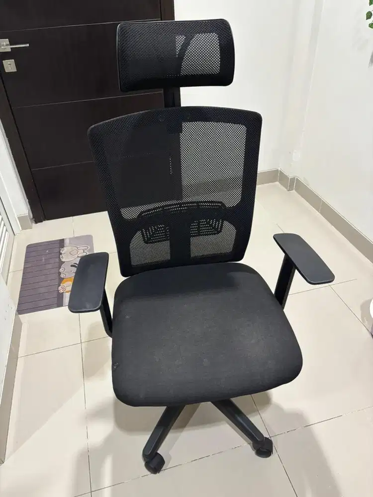 Kursi kantor karyawan
