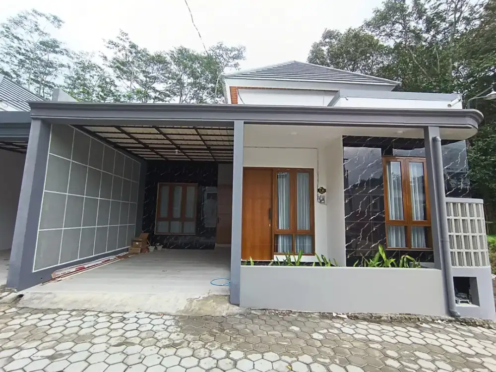 Rumah Cantik Bonus Furnished 740 Juta – Timur Pasar Jangkang Sleman!