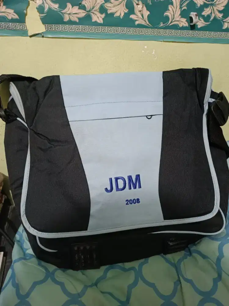 Dijual Borongan 2 pcs tas selempang serbaguna ukuran besar